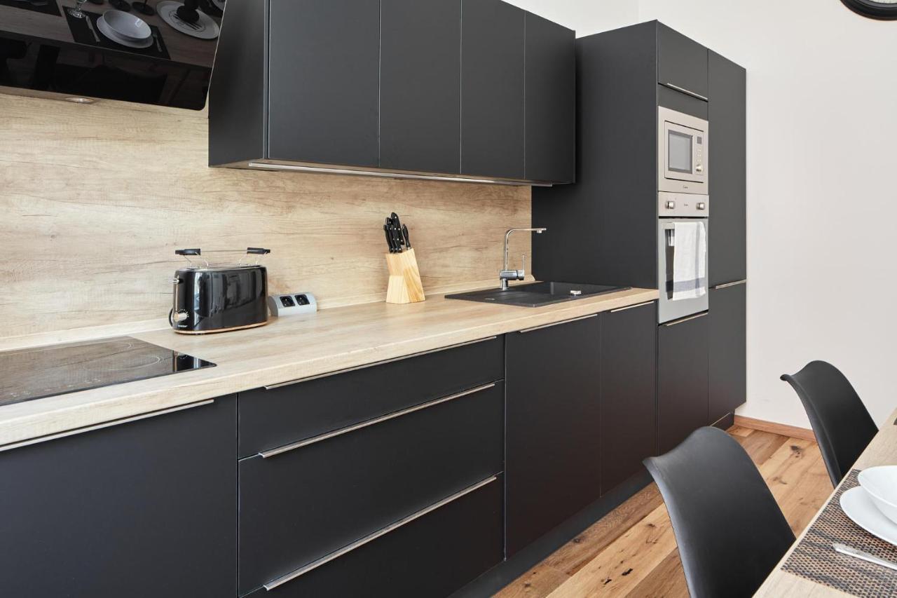 Prague Days - Stylish Apartment - Workspace Dış mekan fotoğraf