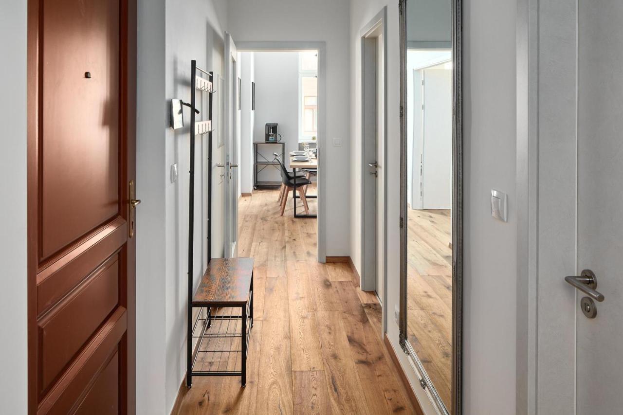 Prague Days - Stylish Apartment - Workspace Dış mekan fotoğraf
